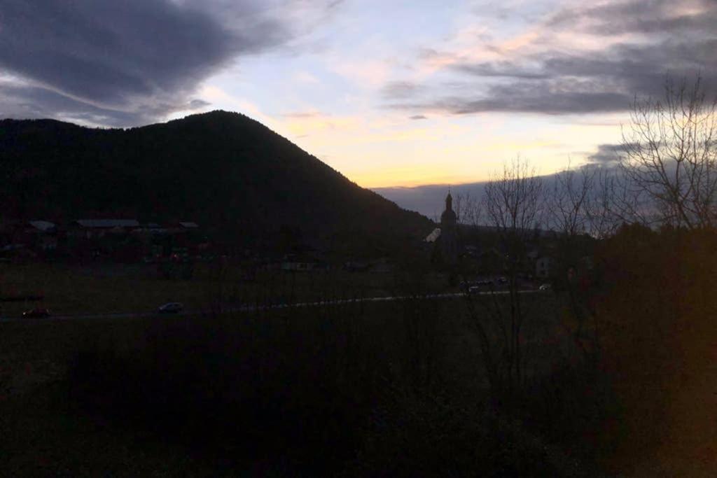 Studio Agreable Et Cosy Avec Vue Sur Les Memises Thollon-les-Memises ภายนอก รูปภาพ