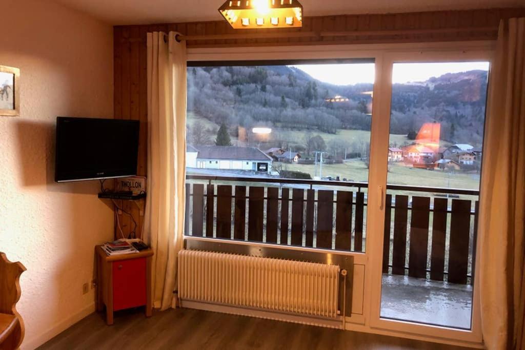 Studio Agreable Et Cosy Avec Vue Sur Les Memises Thollon-les-Memises ภายนอก รูปภาพ